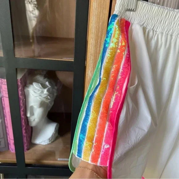 Queen of sparkles sequins shorts pockets rainbow white colorful stretchy - Picture 4 of 8